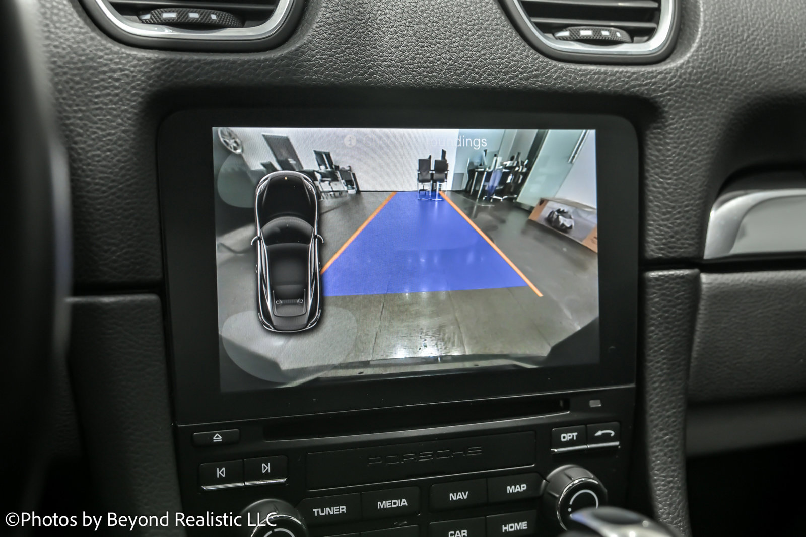 Used 2023 Porsche 718 Cayman T w/ Sport Chrono Package image 33