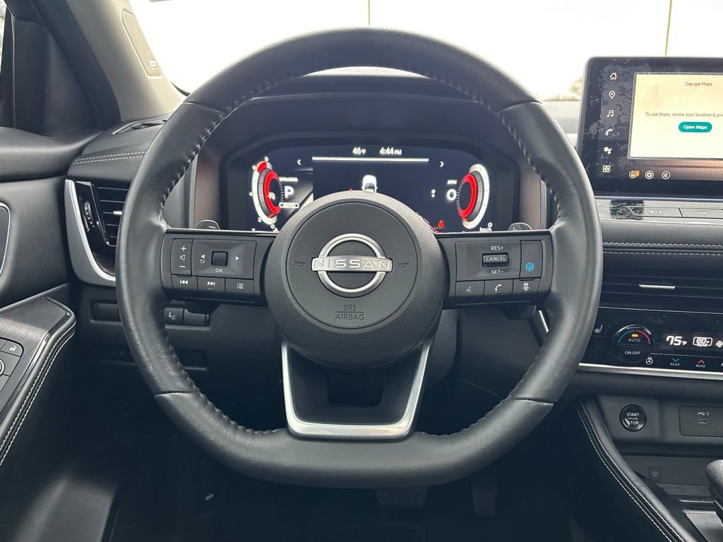 Used 2024 Nissan Rogue Platinum w/ Platinum Premium Package image 27