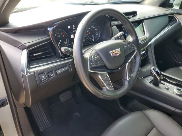Certified 2023 Cadillac XT5 Premium Luxury w/ Technology Package FWD image 18