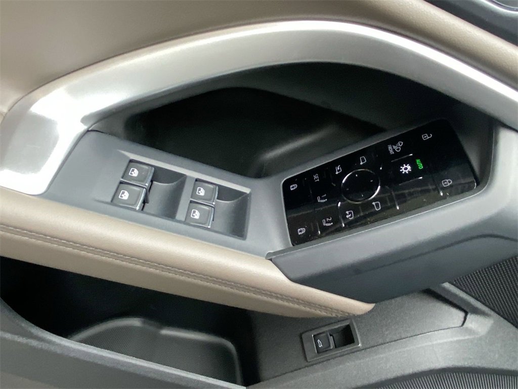 New 2025 Audi Q5 Premium Plus image 13