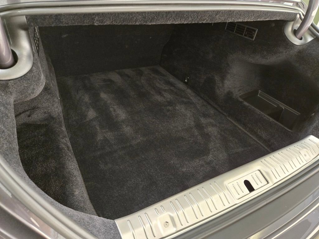 Certified 2021 Rolls-Royce Wraith w/ Rolls-Royce Signature Package image 21