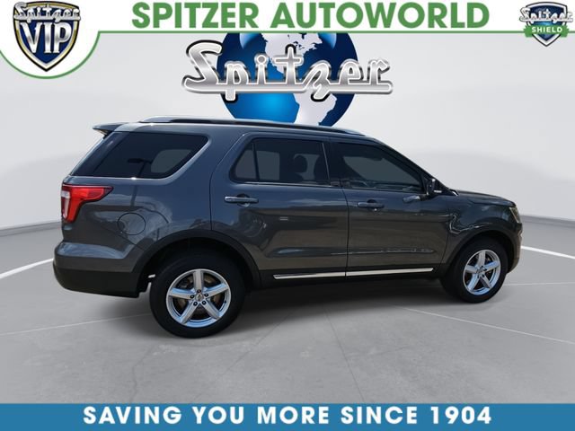 Used 2016 Ford Explorer XLT w/ Equipment Group 202A AWD/4WD image 1