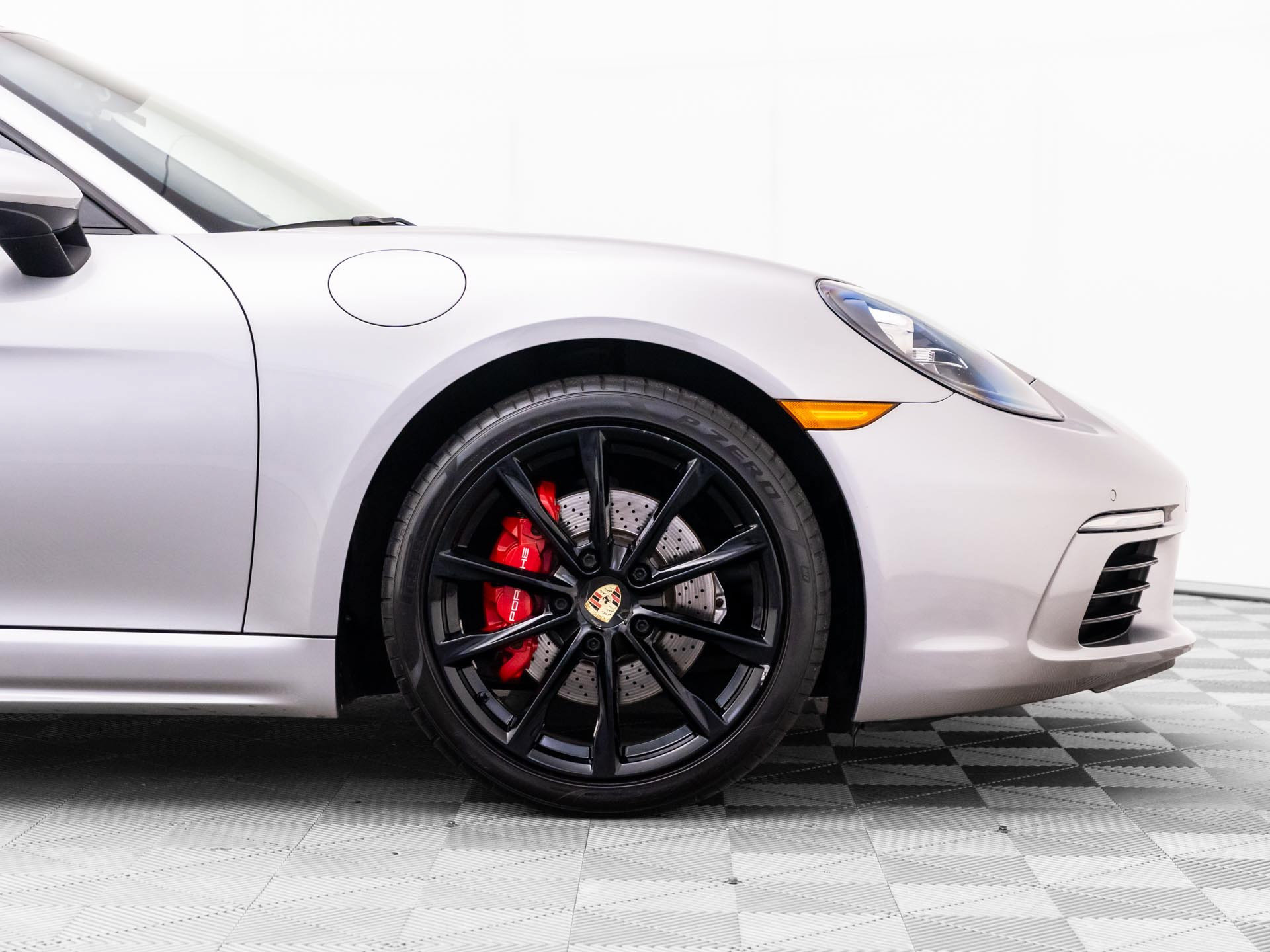 Used 2017 Porsche 718 Boxster S RWD image 30