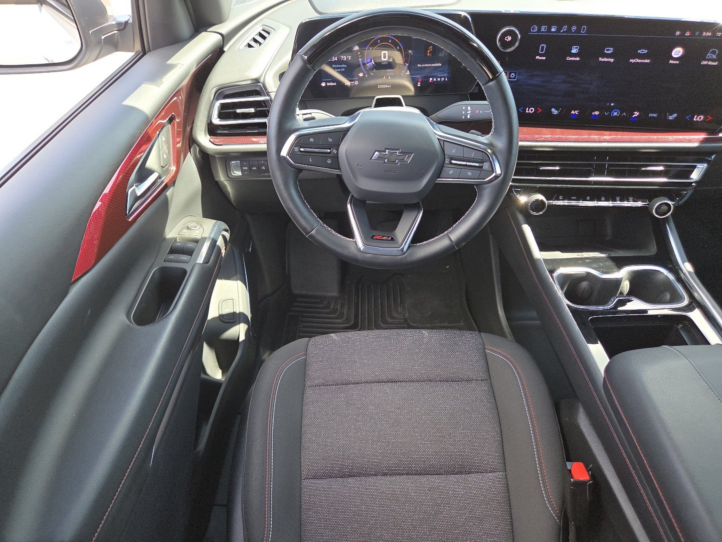 Used 2024 Chevrolet Traverse Z71 w/ Enhanced Driving Package AWD/4WD image 30