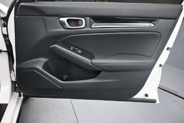 Used 2025 Honda Civic Sport Touring image 29
