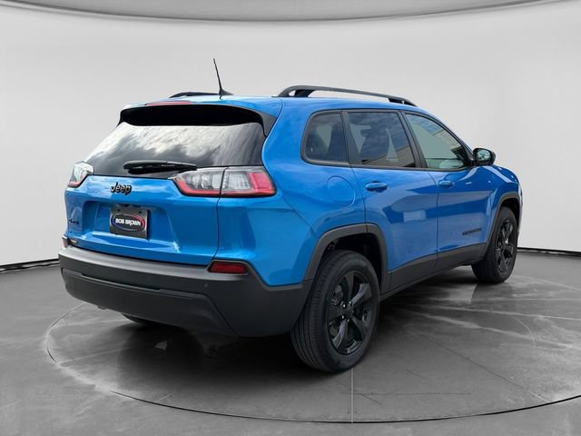 Used 2021 Jeep Cherokee Latitude Plus AWD/4WD image 3