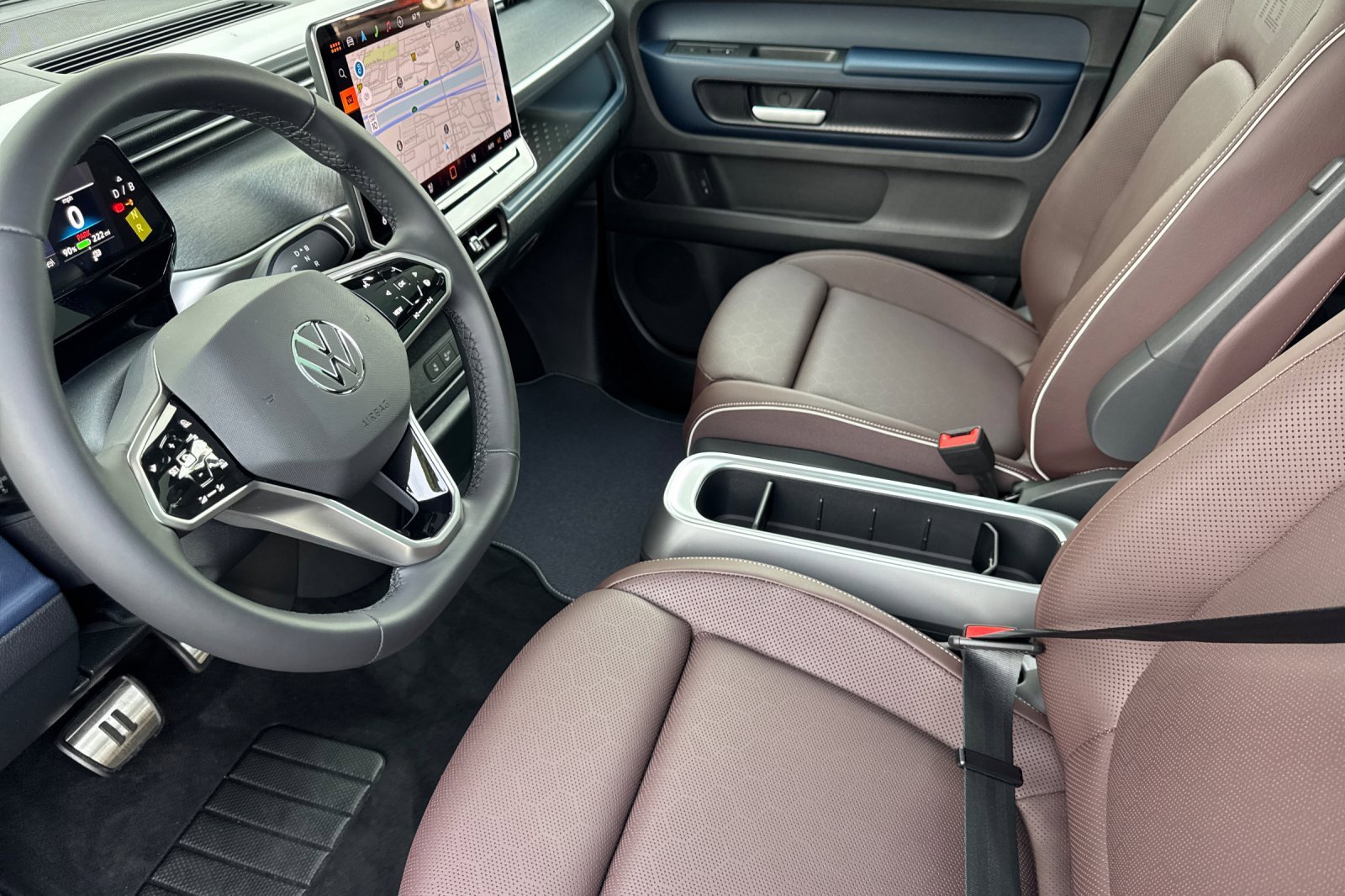 New 2025 Volkswagen ID. Buzz Pro S Plus image 8