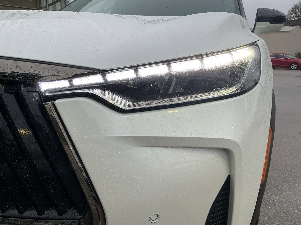 Certified 2026 INFINITI QX60 Autograph w/ Dark Cargo Package image 9