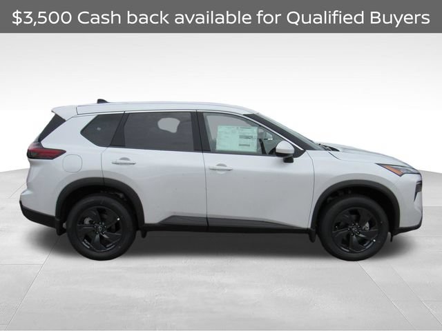 New 2026 Nissan Rogue SV FWD image 2
