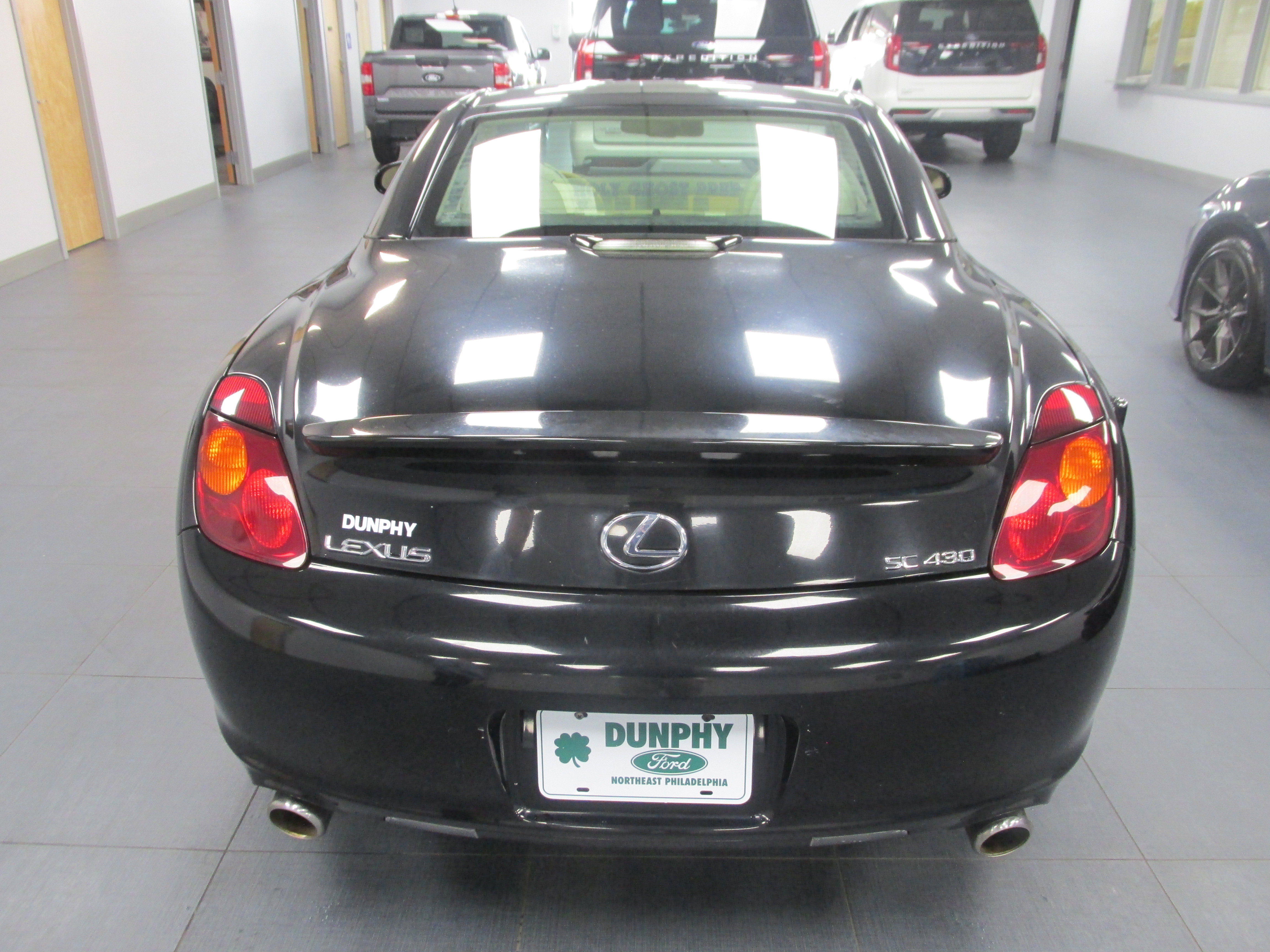Used 2005 Lexus SC 430 Convertible RWD image 5