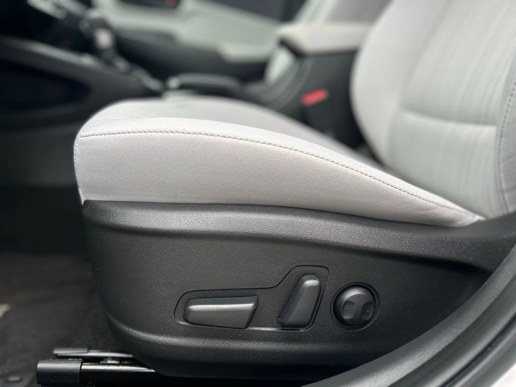 Used 2023 Hyundai Kona SEL image 15