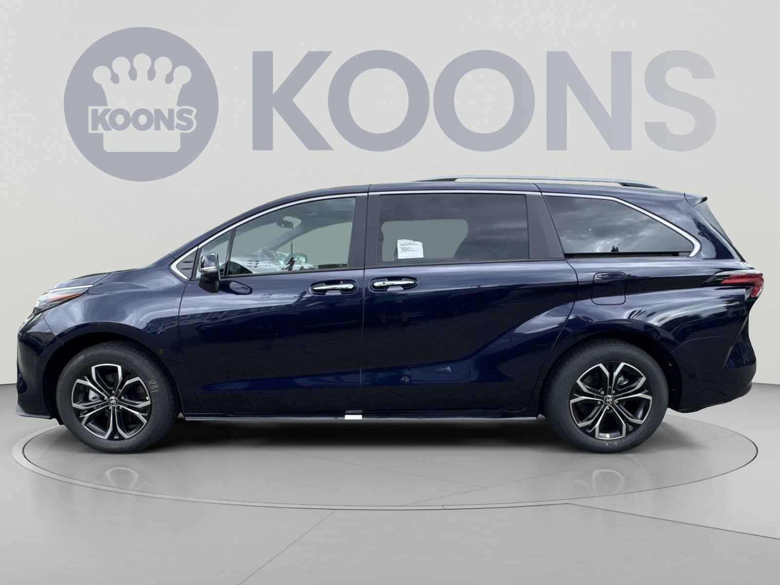 New 2026 Toyota Sienna Platinum AWD/4WD image 13