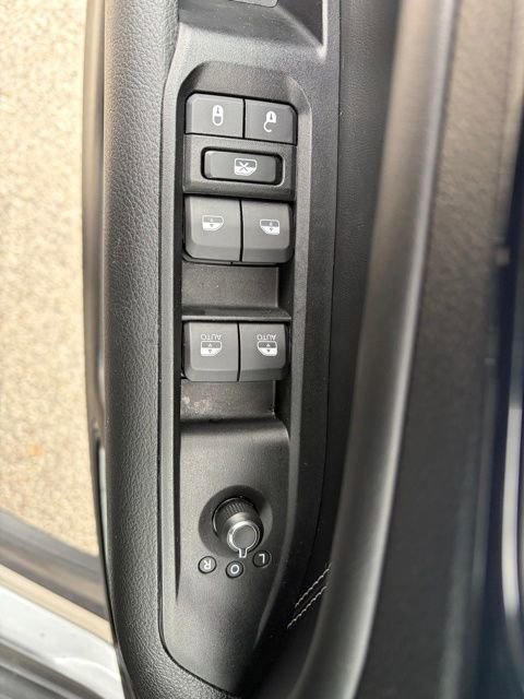 Used 2022 Jeep Compass Altitude image 23