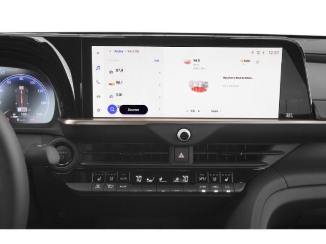 Used 2023 Toyota Crown Platinum AWD/4WD image 10