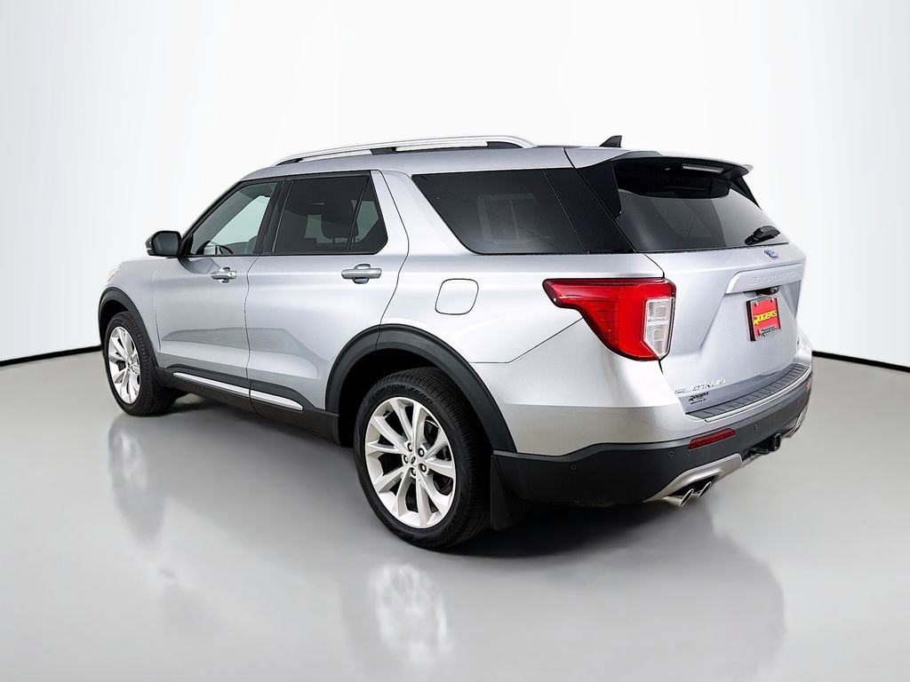 Used 2024 Ford Explorer Platinum w/ Technology Package AWD/4WD image 6