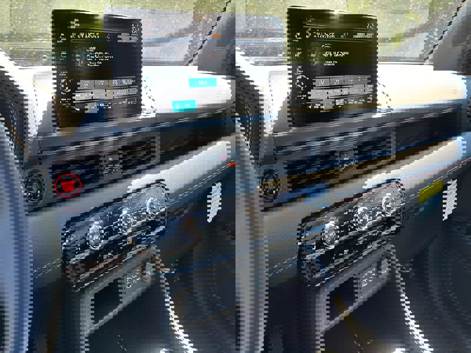 New 2025 Honda Pilot TrailSport image 28