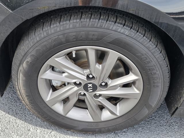 Used 2020 Kia Optima LX FWD image 16