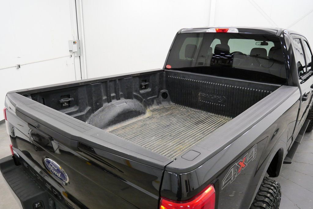 Used 2019 Ford F250 XLT image 39