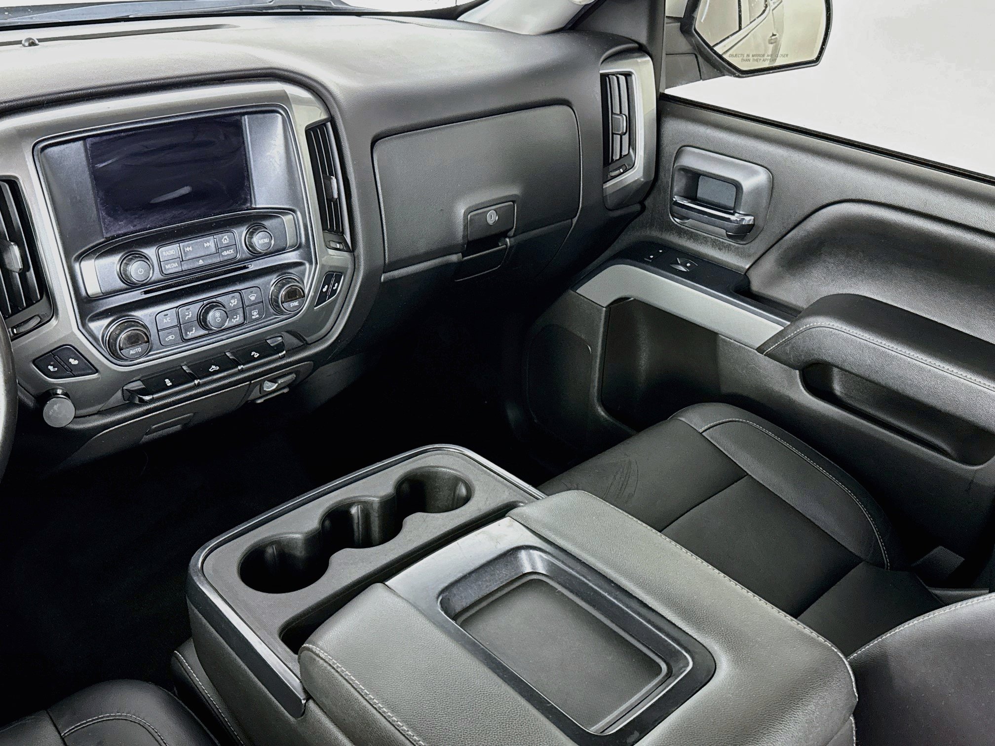 Used 2018 Chevrolet Silverado 1500 LT w/ All Star Edition AWD/4WD image 22