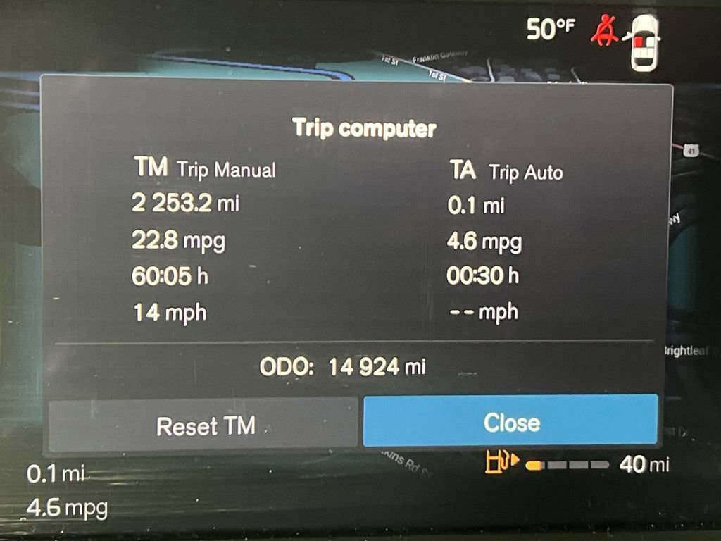 Certified 2024 Volvo XC40 B5 Plus image 14