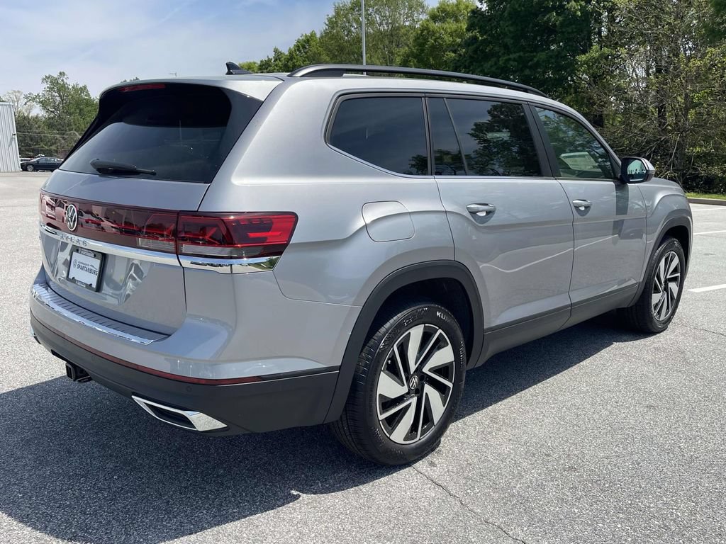 New 2026 Volkswagen Atlas SE FWD image 6