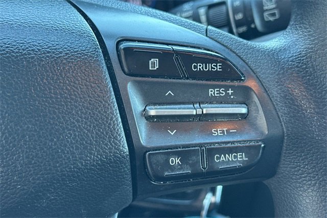 Used 2021 Hyundai Kona SE w/ Cargo Package image 29