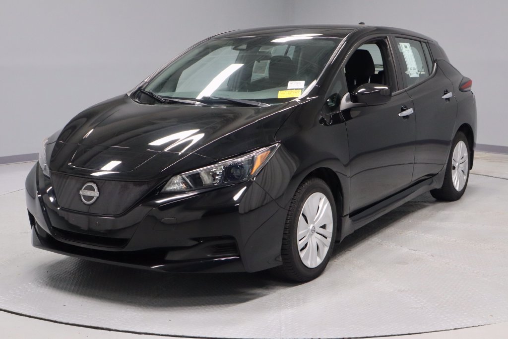Used 2025 Nissan Leaf S FWD image 7