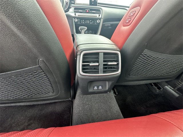 Used 2024 Genesis G70 2.5T w/ Sport Prestige Package image 22