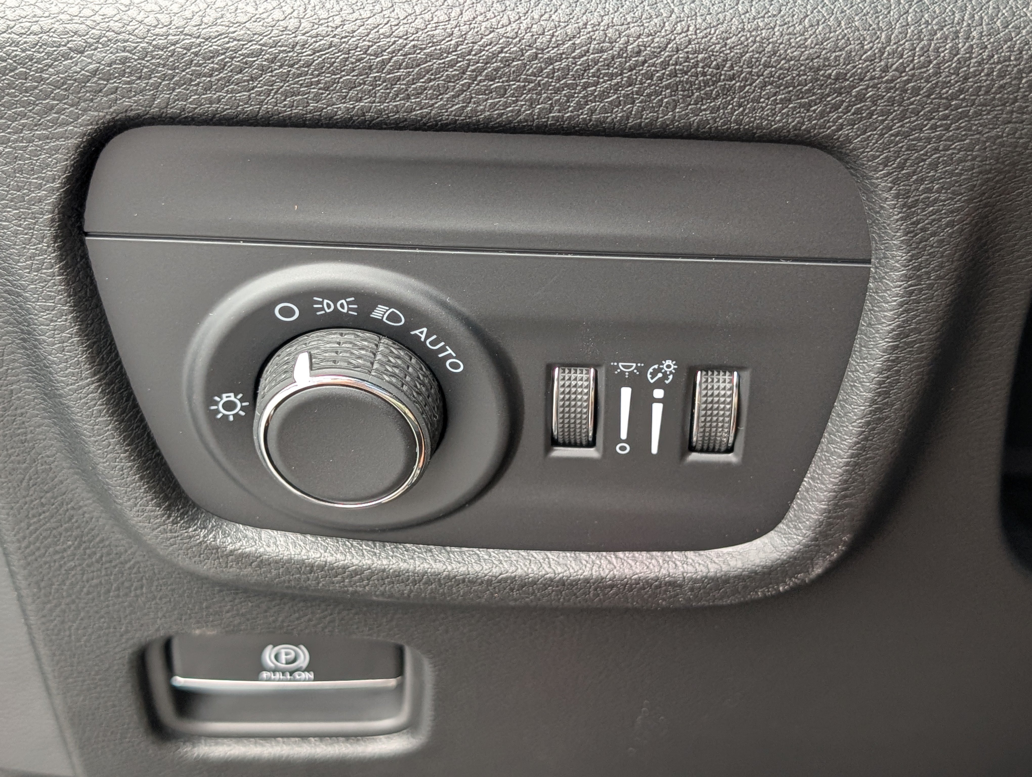 New 2026 Jeep Grand Cherokee Laredo X AWD/4WD image 21