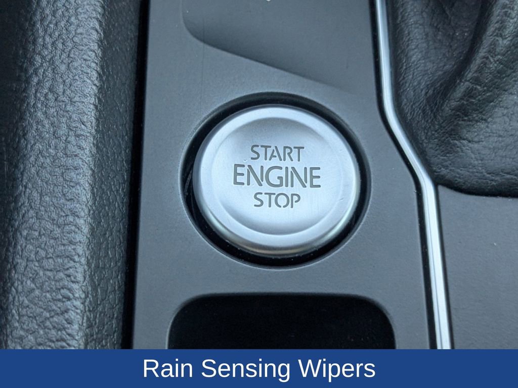 Used 2021 Volkswagen Atlas SEL Premium image 32