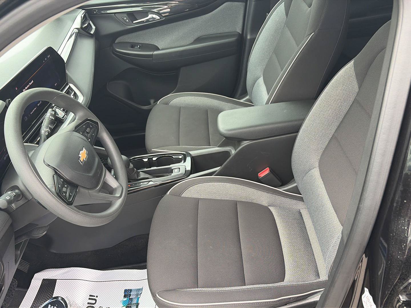 Used 2025 Chevrolet TrailBlazer LT FWD image 10