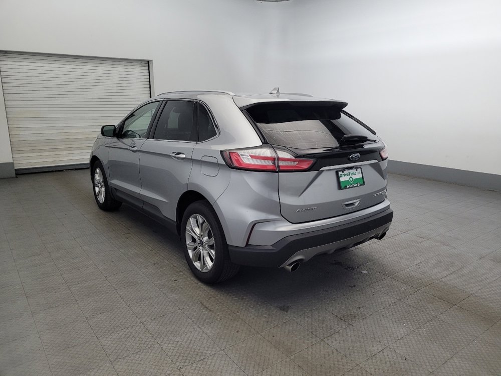Used 2020 Ford Edge Titanium image 5