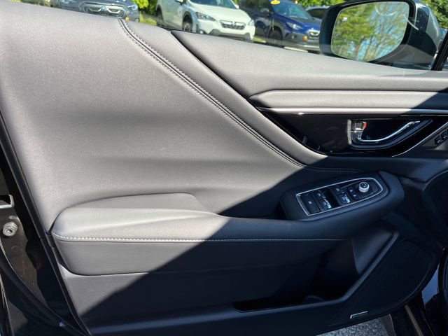New 2025 Subaru Outback Limited image 9