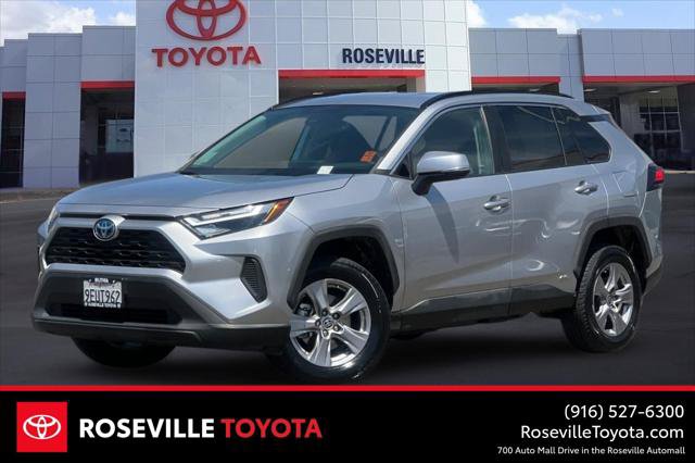 Certified 2023 Toyota RAV4 LE AWD/4WD image 1