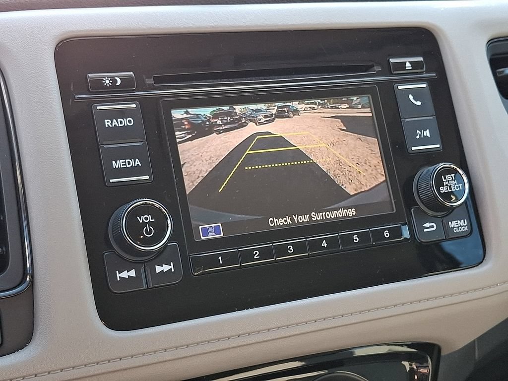 Used 2019 Honda HR-V LX image 16
