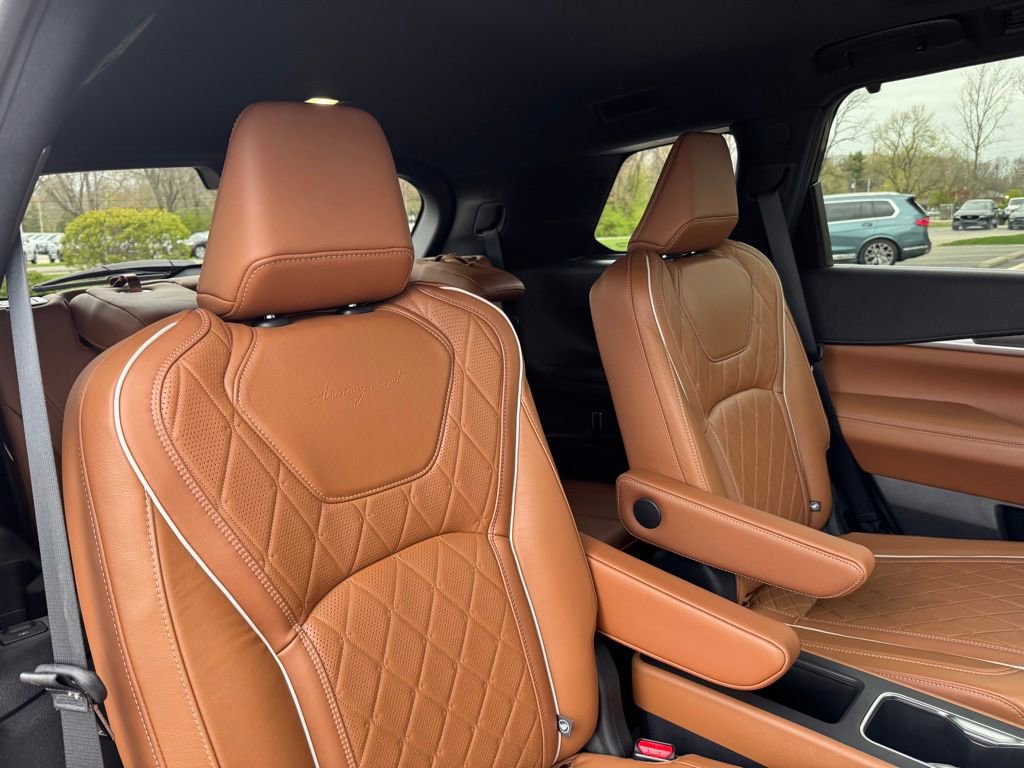 Used 2024 INFINITI QX60 Autograph w/ Cargo Package image 30