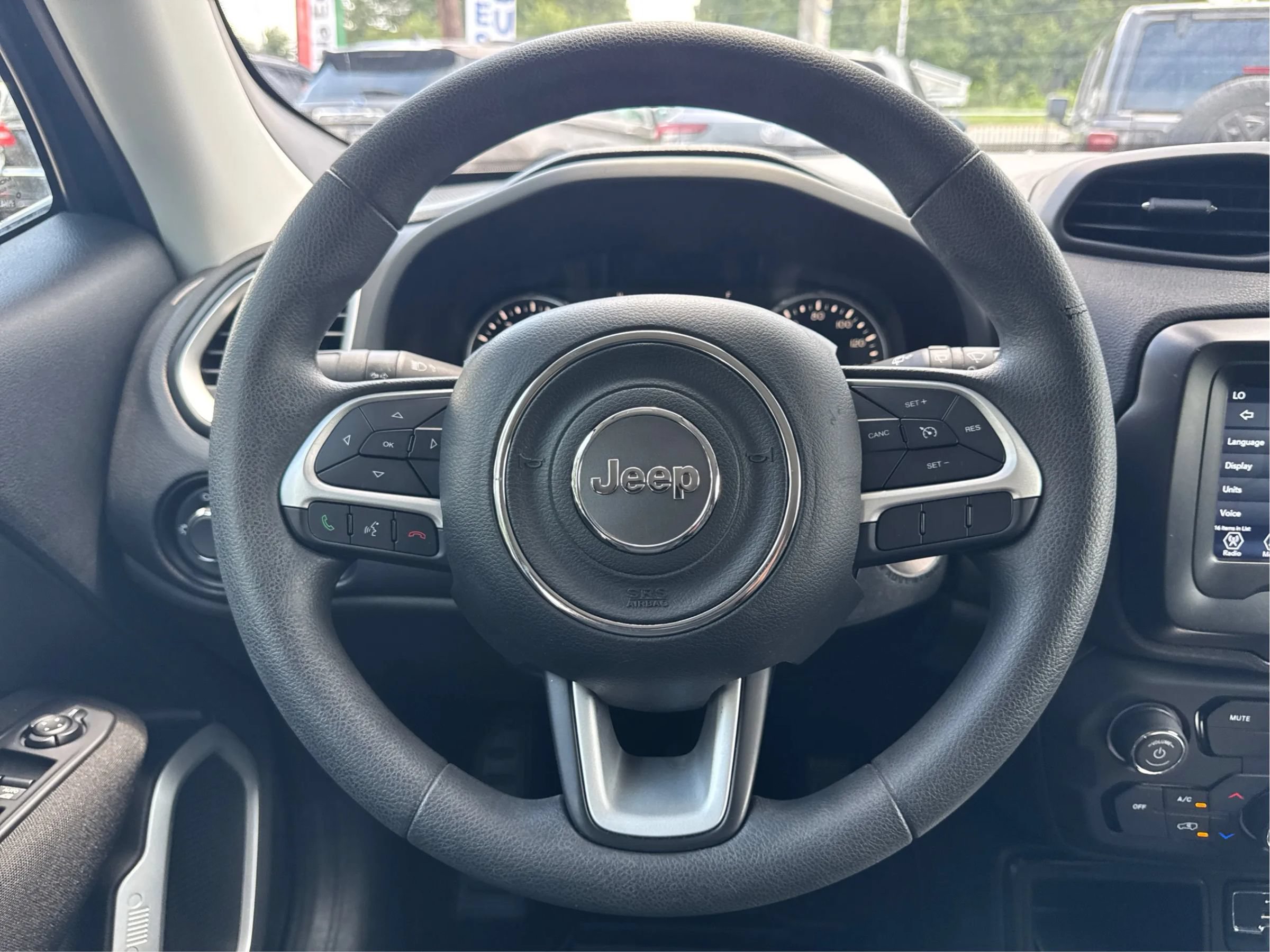 Used 2021 Jeep Renegade Sport FWD image 14