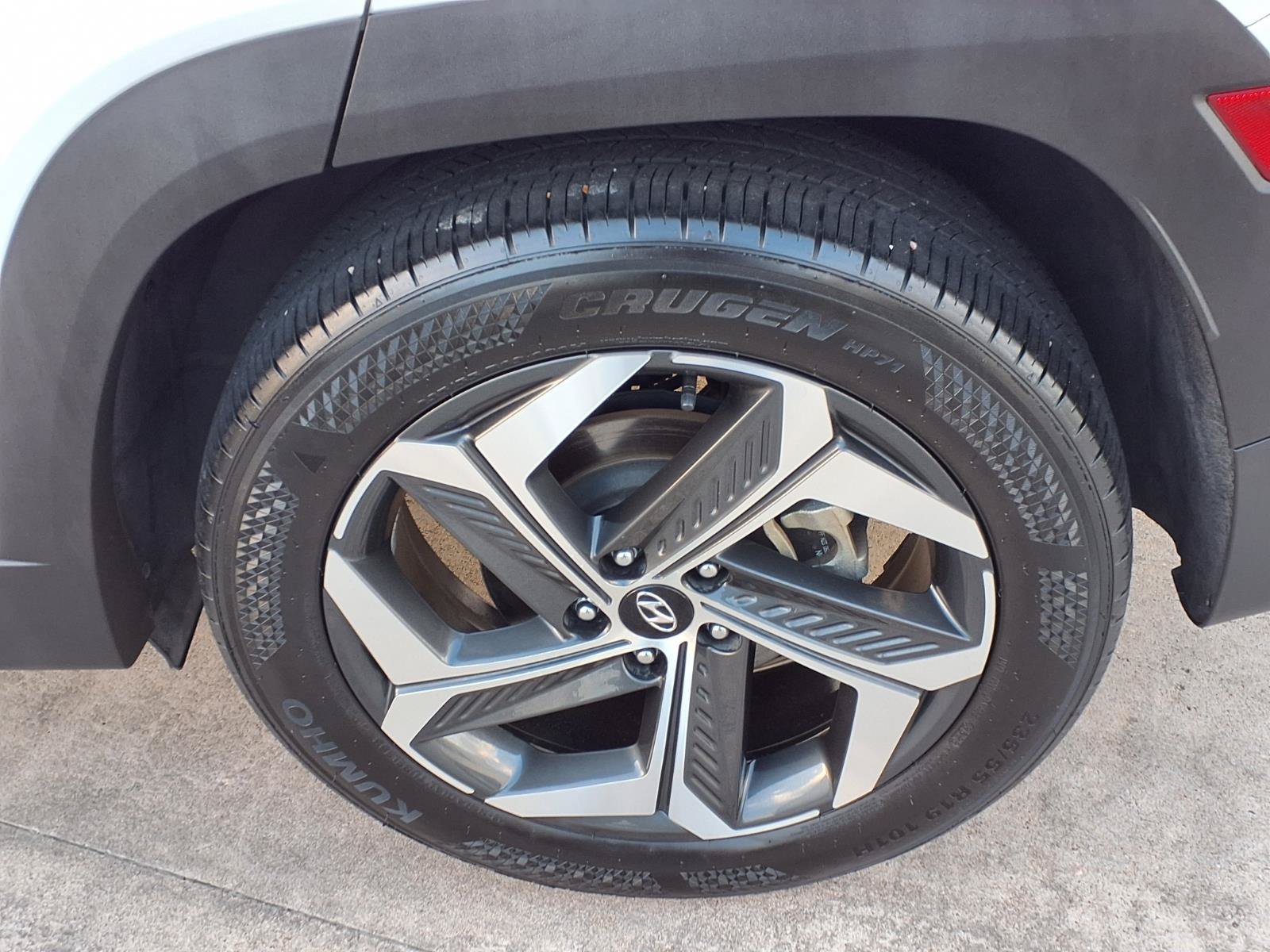 Used 2024 Hyundai Tucson Limited FWD image 10