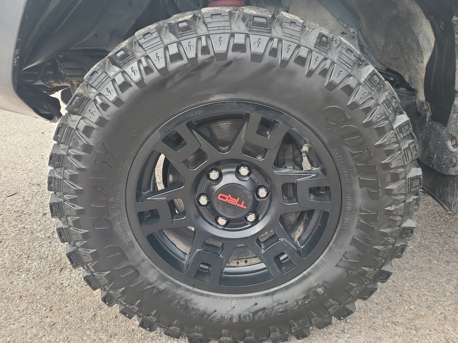 Used 2016 Toyota 4Runner TRD Pro AWD/4WD image 11