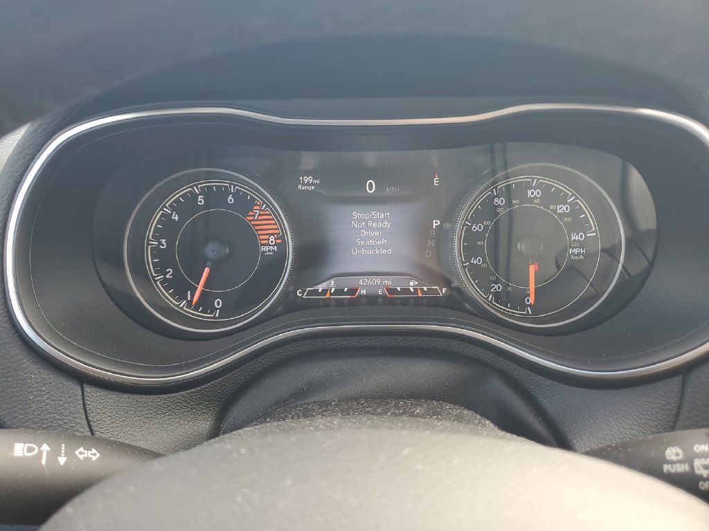 Used 2019 Jeep Cherokee Limited AWD/4WD image 23