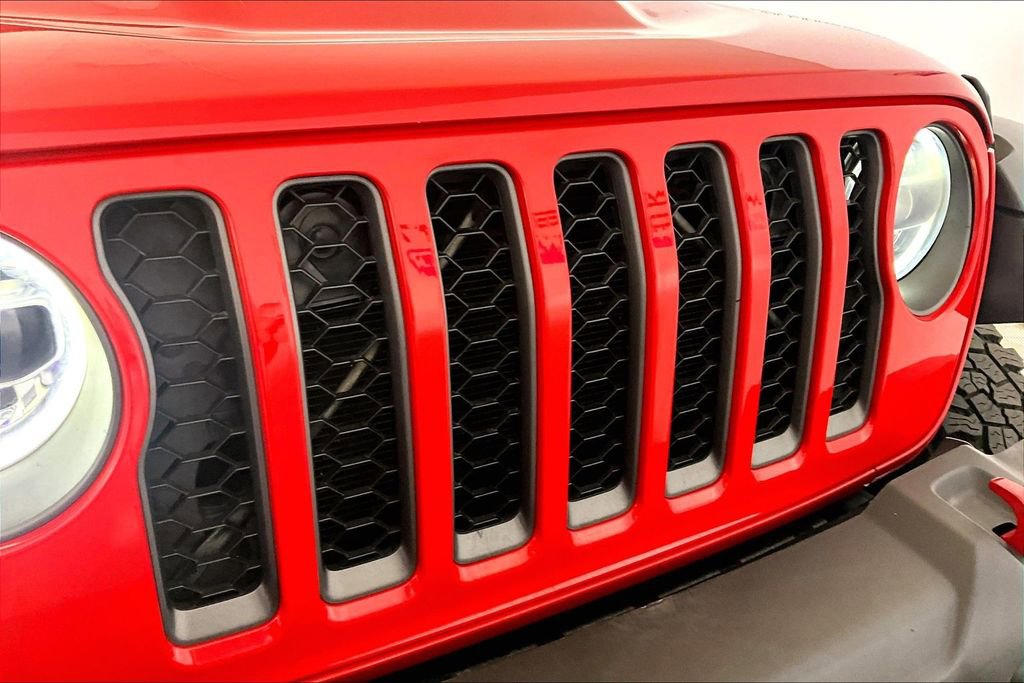 Used 2022 Jeep Gladiator Rubicon w/ LED Lighting Group AWD/4WD image 23