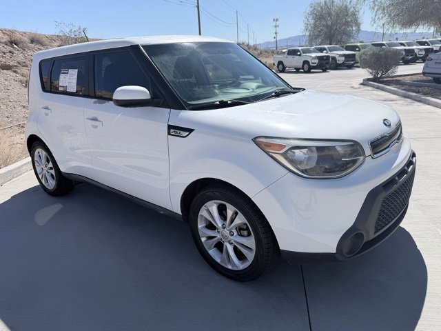 Used 2015 Kia Soul + image 3