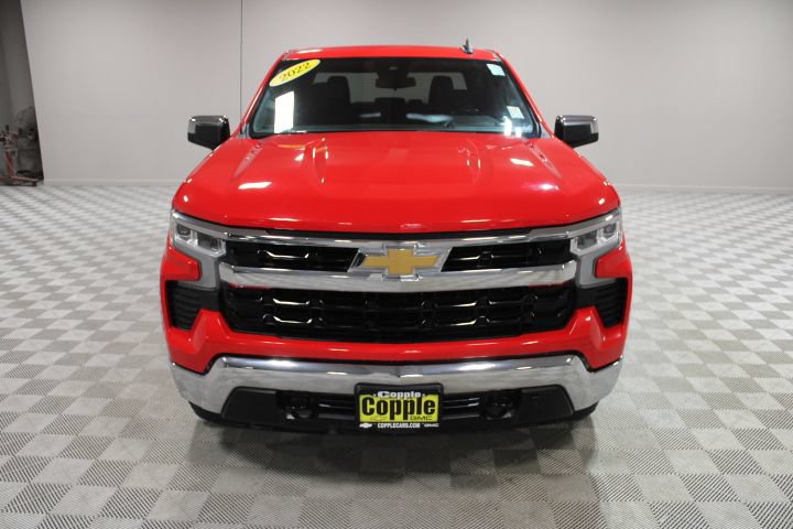 Used 2022 Chevrolet Silverado 1500 LT AWD/4WD image 5