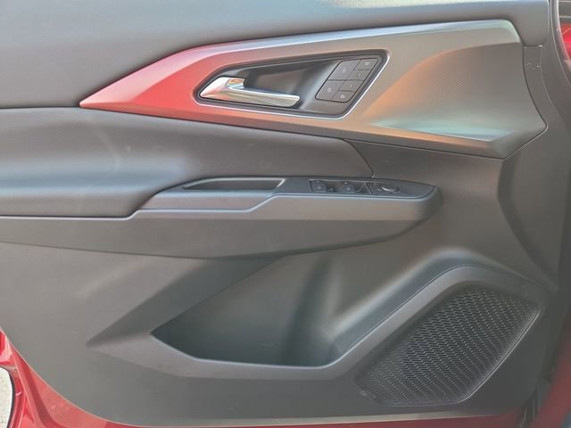 New 2025 Chevrolet Equinox EV RS image 22