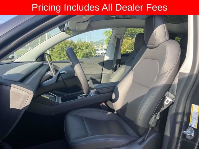 Used 2026 Tesla Model Y Long Range AWD/4WD image 23