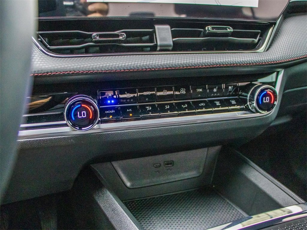 New 2026 Chevrolet Equinox RS w/ Convenience Package III image 36