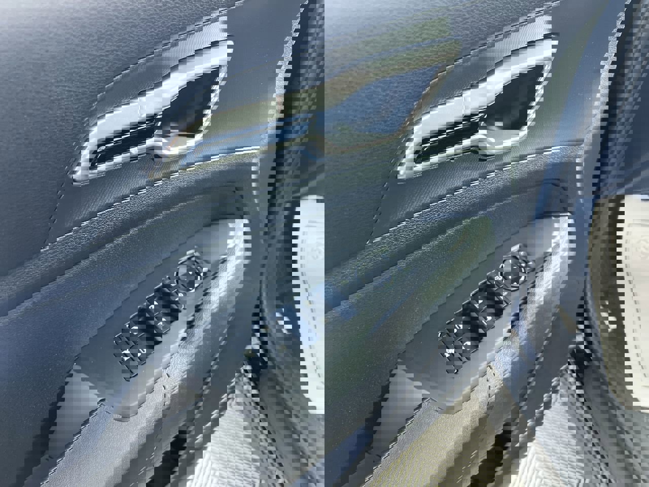 New 2026 Kia Sportage LX image 16