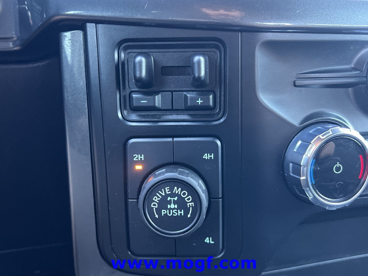 Used 2023 Ford F150 XLT w/ Equipment Group 302A High AWD/4WD image 10