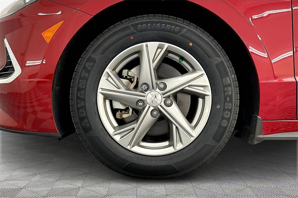 Used 2023 Hyundai Sonata SE image 9