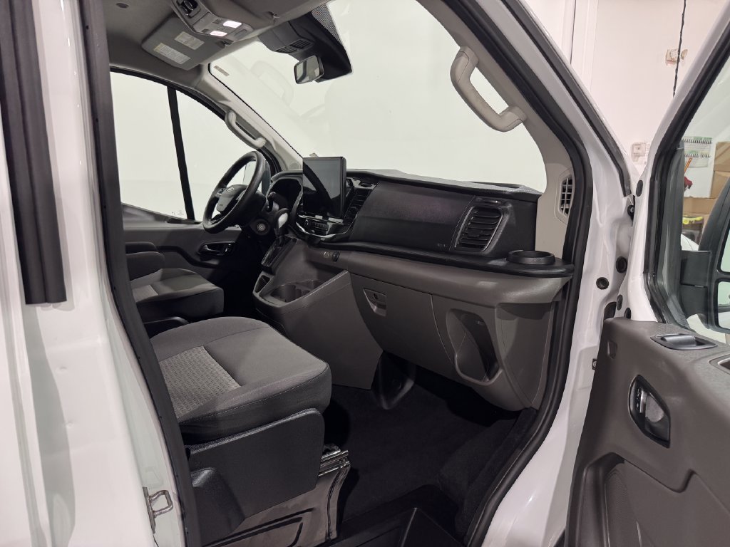 Used 2025 Ford Transit 350 XLT RWD image 20